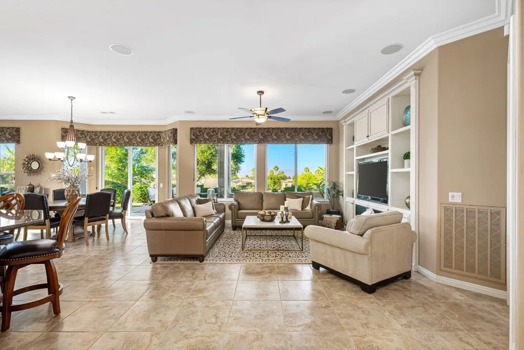 43-web-or-mls-JMCAntor_OPMG_0526_043