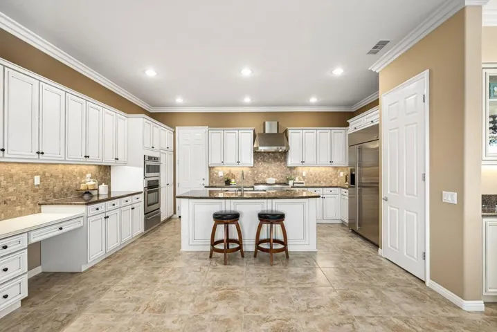 47-web-or-mls-JMCAntor_OPMG_0526_047