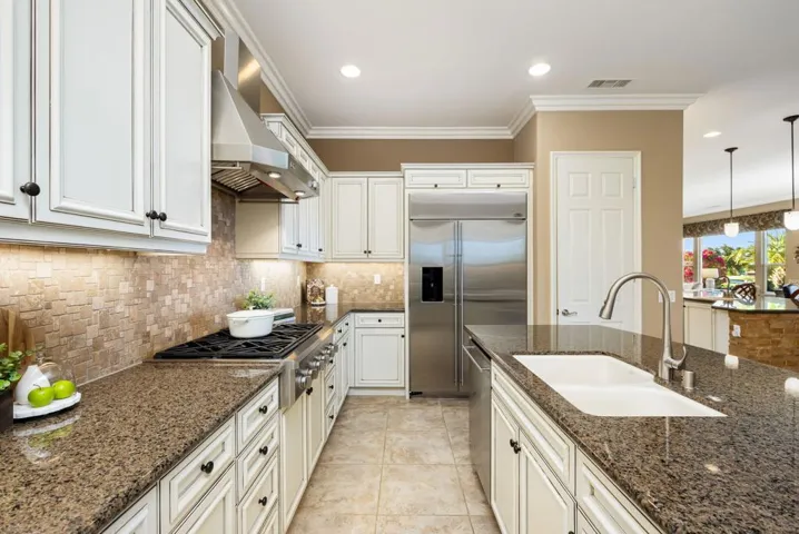 52-web-or-mls-JMCAntor_OPMG_0526_052