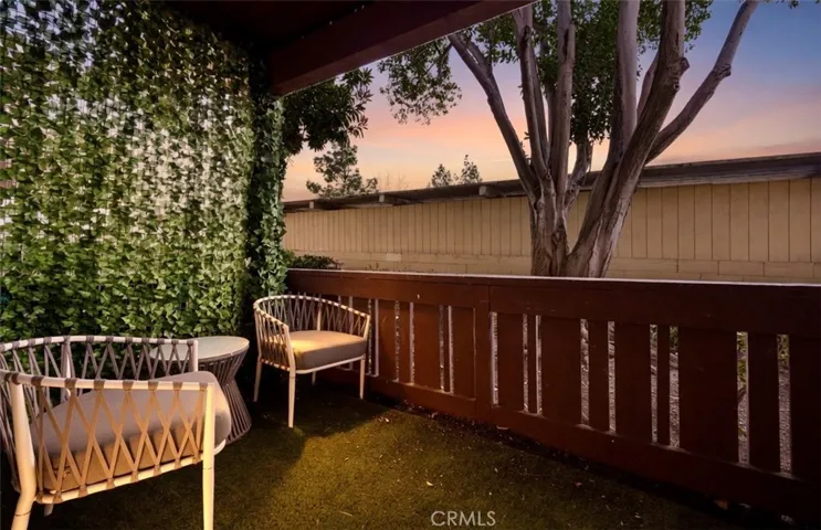1000 W Macarthur Boulevard 11, Santa Ana, California 92707