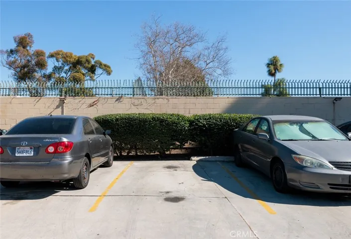 1000 W Macarthur Boulevard 11, Santa Ana, California 92707