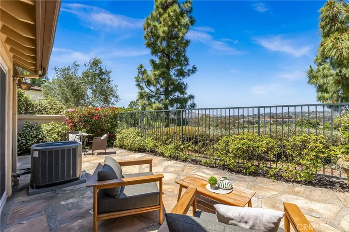 27209 Paseo Lomita, San Juan Capistrano, California 92675