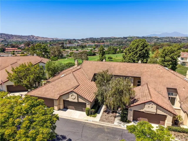 27209 Paseo Lomita, San Juan Capistrano, California 92675