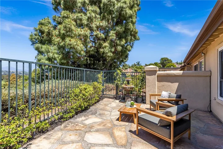 27209 Paseo Lomita, San Juan Capistrano, California 92675