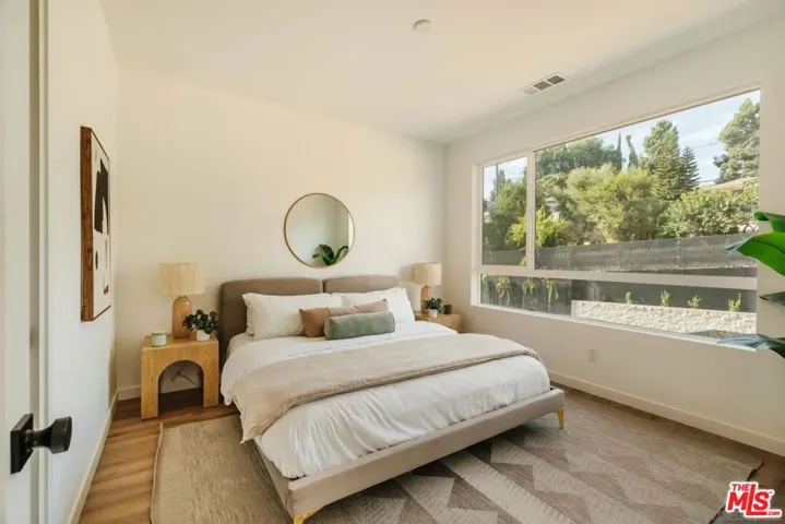 3851 N Riley Lane, Los Angeles, California 90065