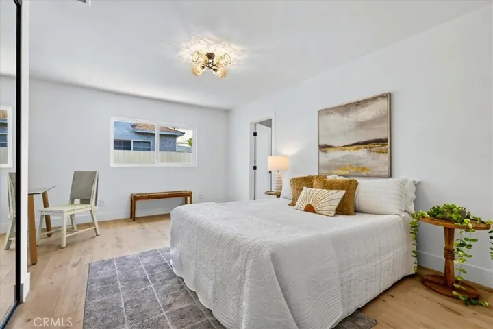11131 Ticonderoga, Los Alamitos, California 90720