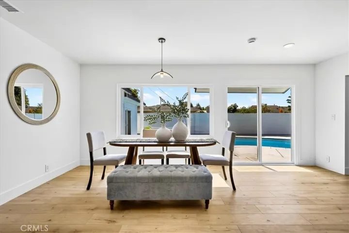 11131 Ticonderoga, Los Alamitos, California 90720