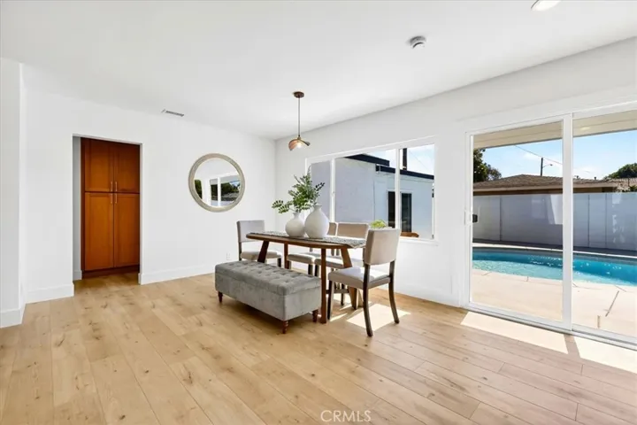 11131 Ticonderoga, Los Alamitos, California 90720
