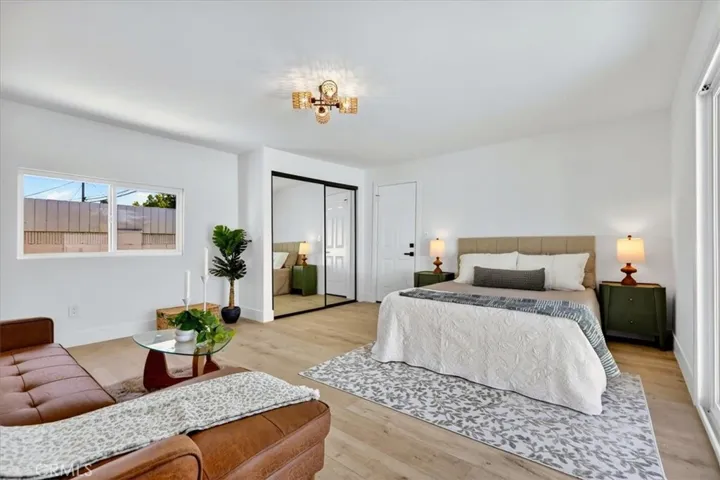 11131 Ticonderoga, Los Alamitos, California 90720