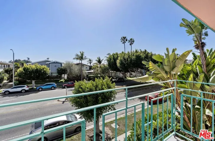 7825 W Manchester Avenue 22, Playa Del Rey, California 90293