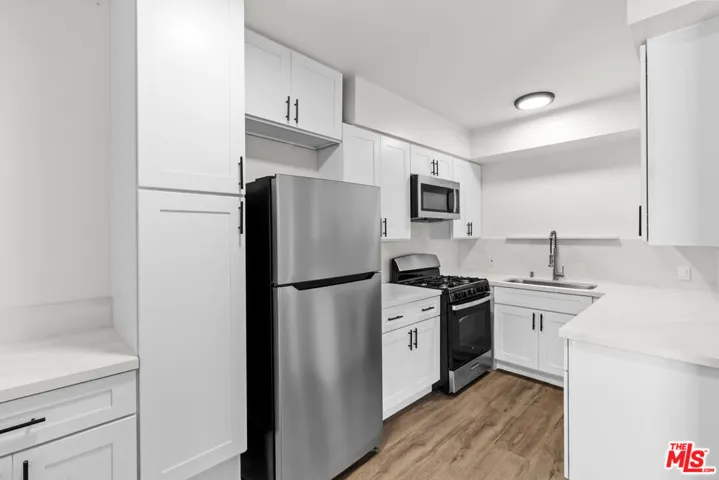 7825 W Manchester Avenue 22, Playa Del Rey, California 90293