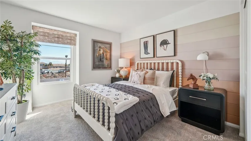 MODEL HOME