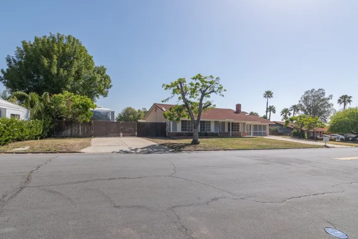 15640 Alvarado, Lake Elsinore, California 92530