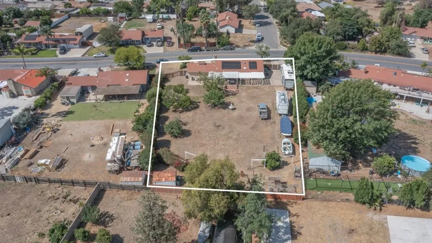 15640 Alvarado, Lake Elsinore, California 92530