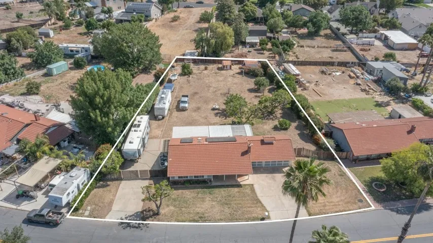 15640 Alvarado, Lake Elsinore, California 92530