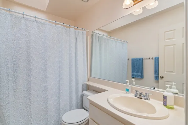 15640 Alvarado, Lake Elsinore, California 92530