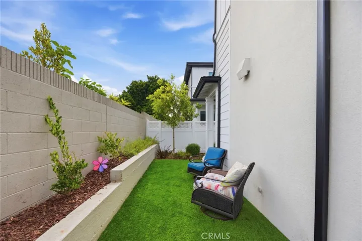 20389 Earl Street, Torrance, California 90503