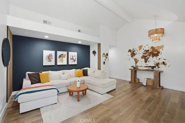 19 Encantado, Rancho Santa Margarita, California 92688