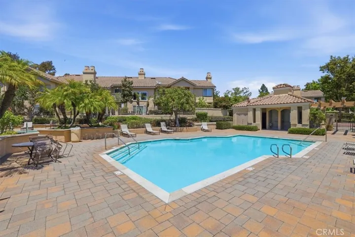 19 Encantado, Rancho Santa Margarita, California 92688