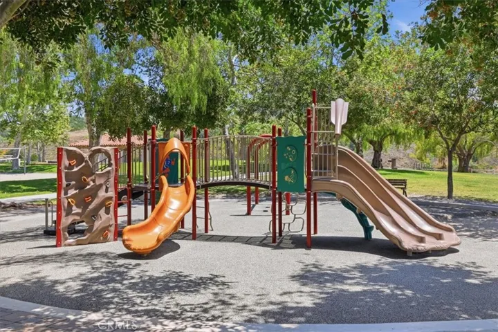 19 Encantado, Rancho Santa Margarita, California 92688