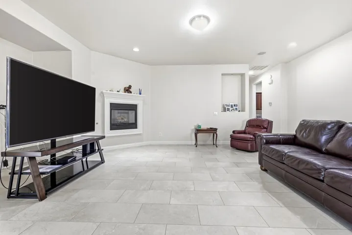 12-Living Room