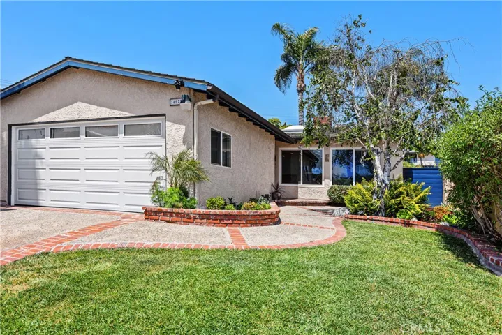 Welcome home to Capistrano Beach!