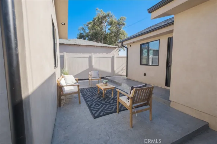 223 S Aprilia Ave, Compton, California 90220