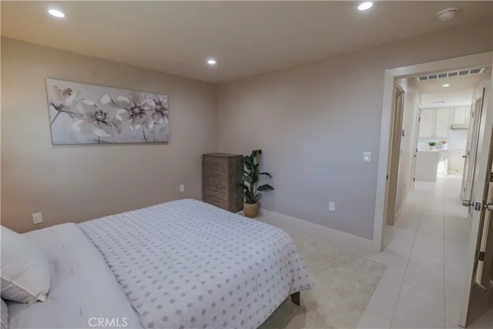 223 S Aprilia Ave, Compton, California 90220