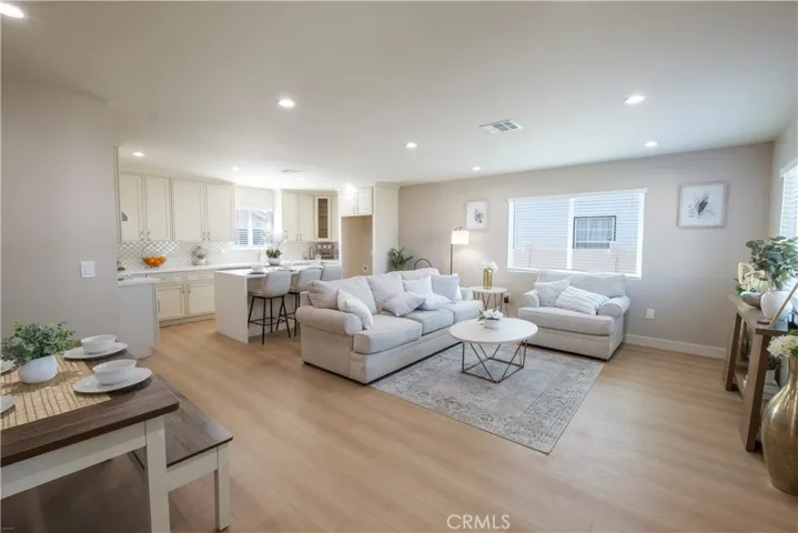 223 S Aprilia Ave, Compton, California 90220