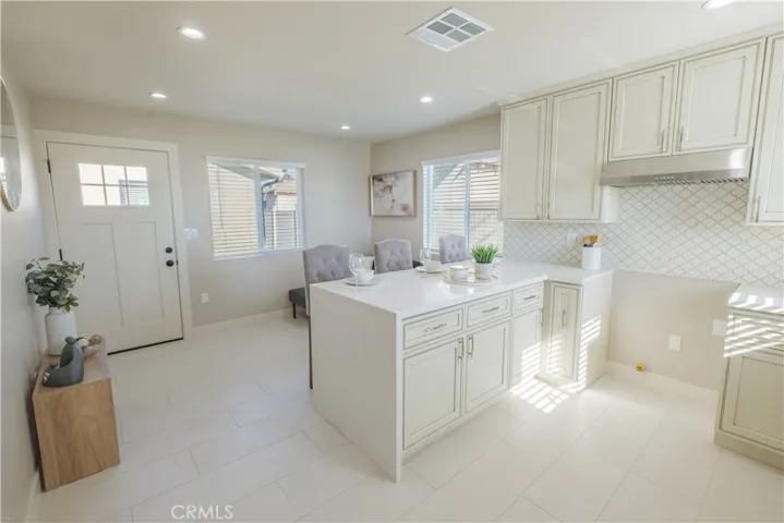223 S Aprilia Ave, Compton, California 90220