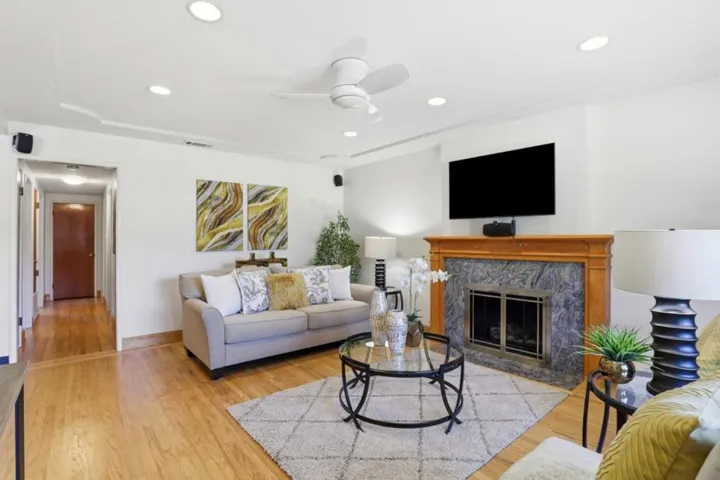 2194 Nobili Avenue, Santa Clara, California 95051