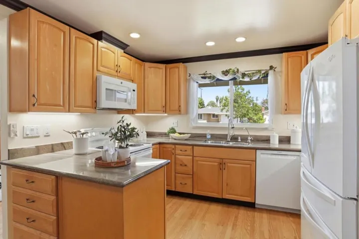 2194 Nobili Avenue, Santa Clara, California 95051