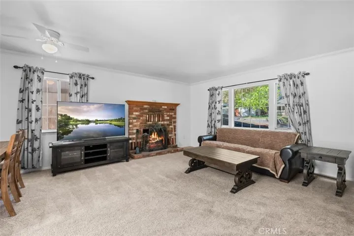 6285 Conifer, Wrightwood, California 92397