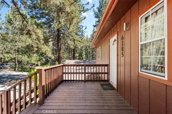 6285 Conifer, Wrightwood, California 92397