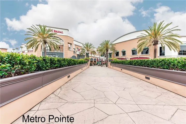 2803 S Fairview C, Santa Ana, California 92704