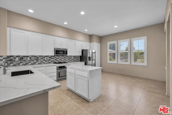40808 Eastwood Lane, Palm Desert, California 92211