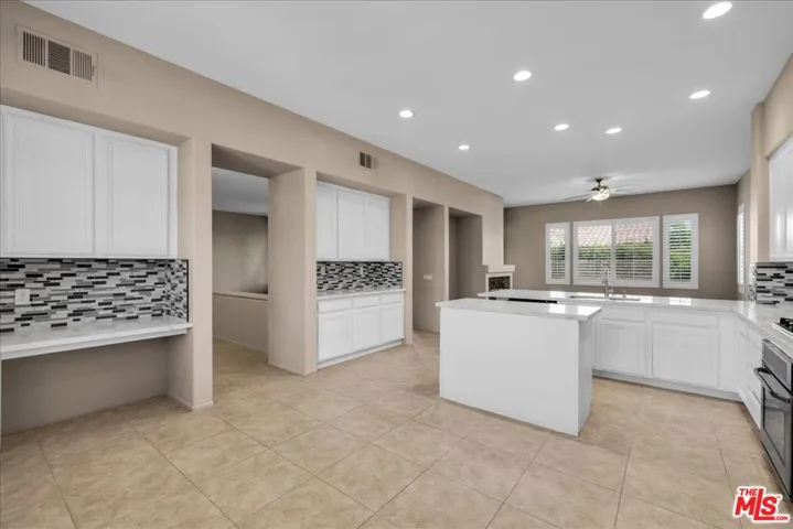 40808 Eastwood Lane, Palm Desert, California 92211