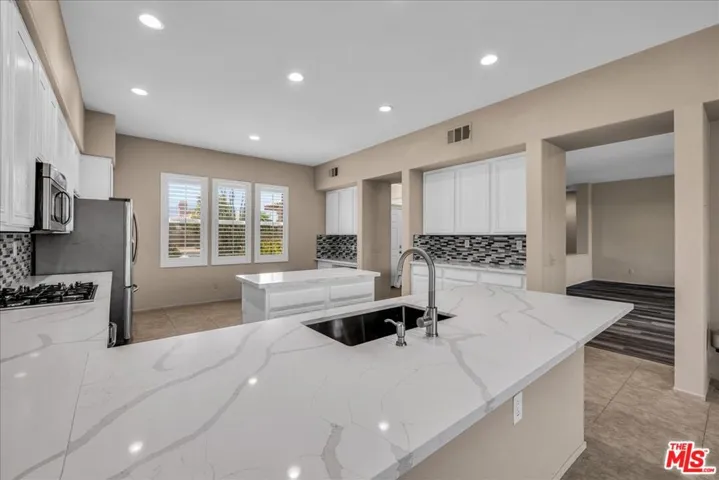 40808 Eastwood Lane, Palm Desert, California 92211