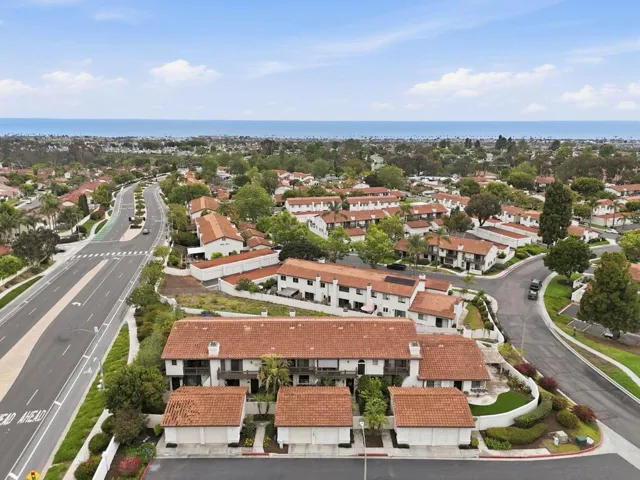 957 Firtree Pl., Carlsbad, California 92011