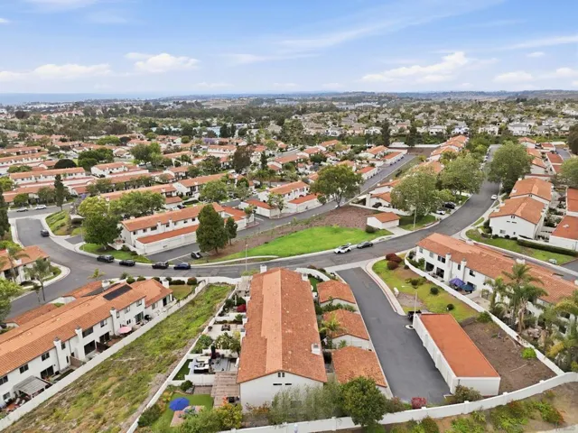 957 Firtree Pl., Carlsbad, California 92011