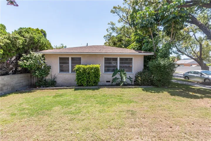 240 N Keystone, Burbank, California 91506