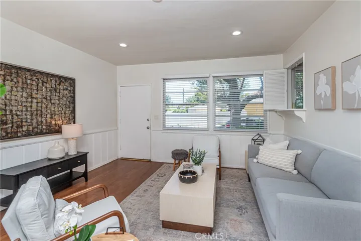 240 N Keystone, Burbank, California 91506