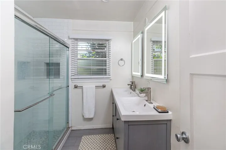 240 N Keystone, Burbank, California 91506