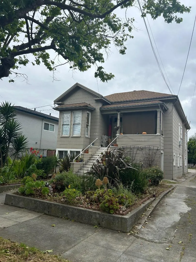 1405 Central Ave