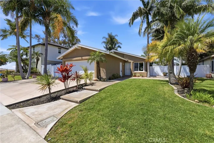 27151 El Retiro, Mission Viejo, California 92692