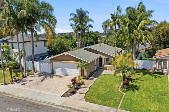 27151 El Retiro, Mission Viejo, California 92692