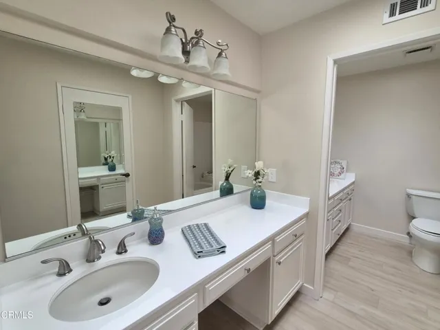 42224 Village 42 Camarillo WeSellLeisure