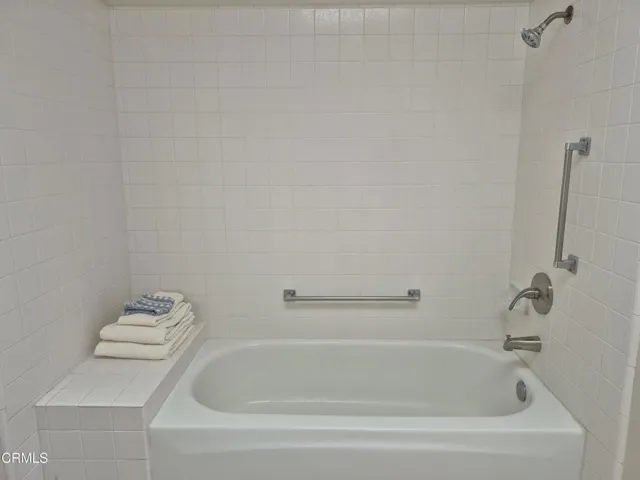 42224 Village 42 Camarillo WeSellLeisure