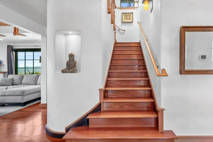 1205 Eagle Hill Road, Royal Oaks, California 95076