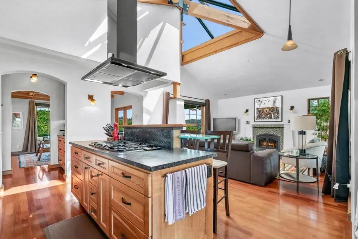 1205 Eagle Hill Road, Royal Oaks, California 95076